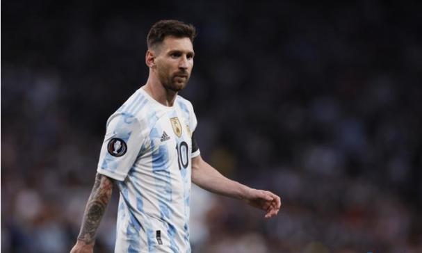 今年多了一个我爱且爱我的人🥰